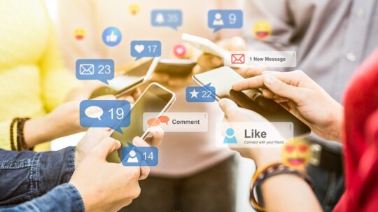 Het belang van sociale media marketing voor jouw bedrijf: 5 redenen waarom je er vandaag nog mee moet beginnen